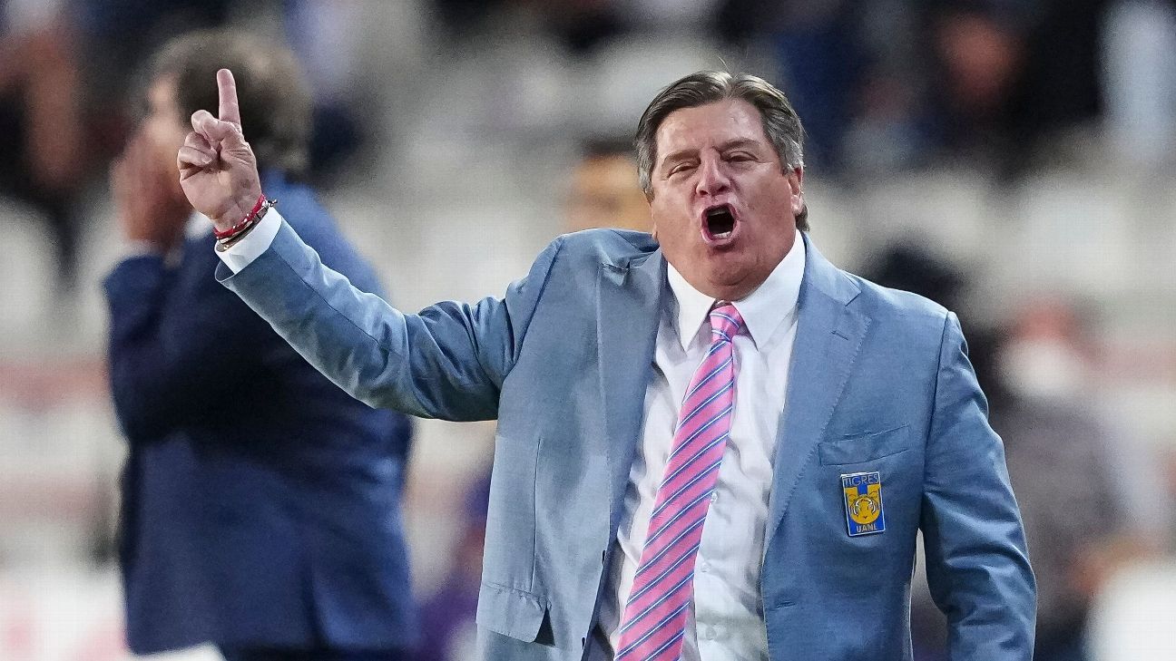 Piojo Herrera acepta que necesita un recambio en plantel de Tigres; no deja el puesto