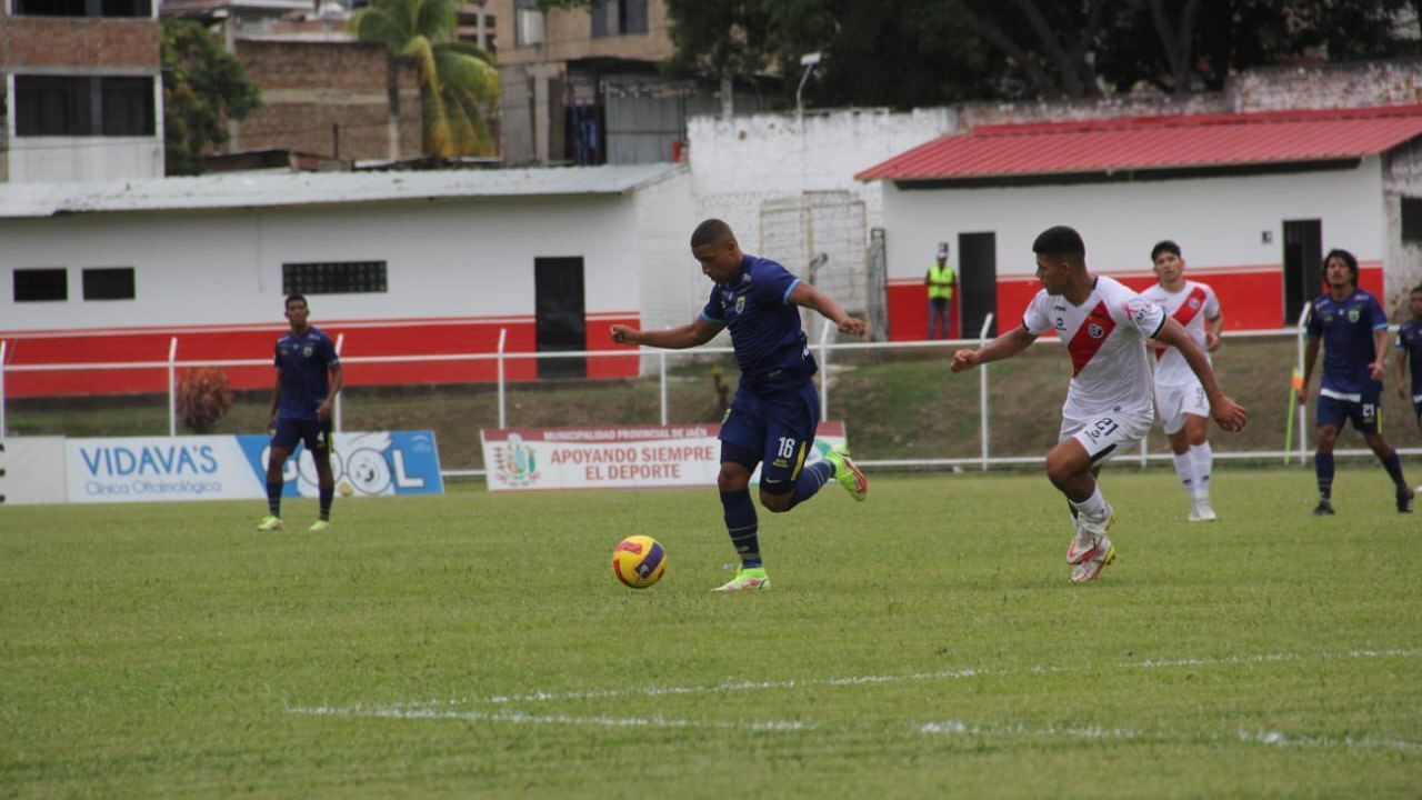 Carlos Stein cayó goleado ante Deportivo Municipal y descendió a la Liga 2