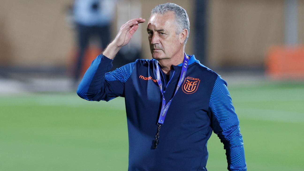 FIFA ruled in favor of Gustavo Alfaro, and the FEF will have to pay him 2 million dollars - ESPN.