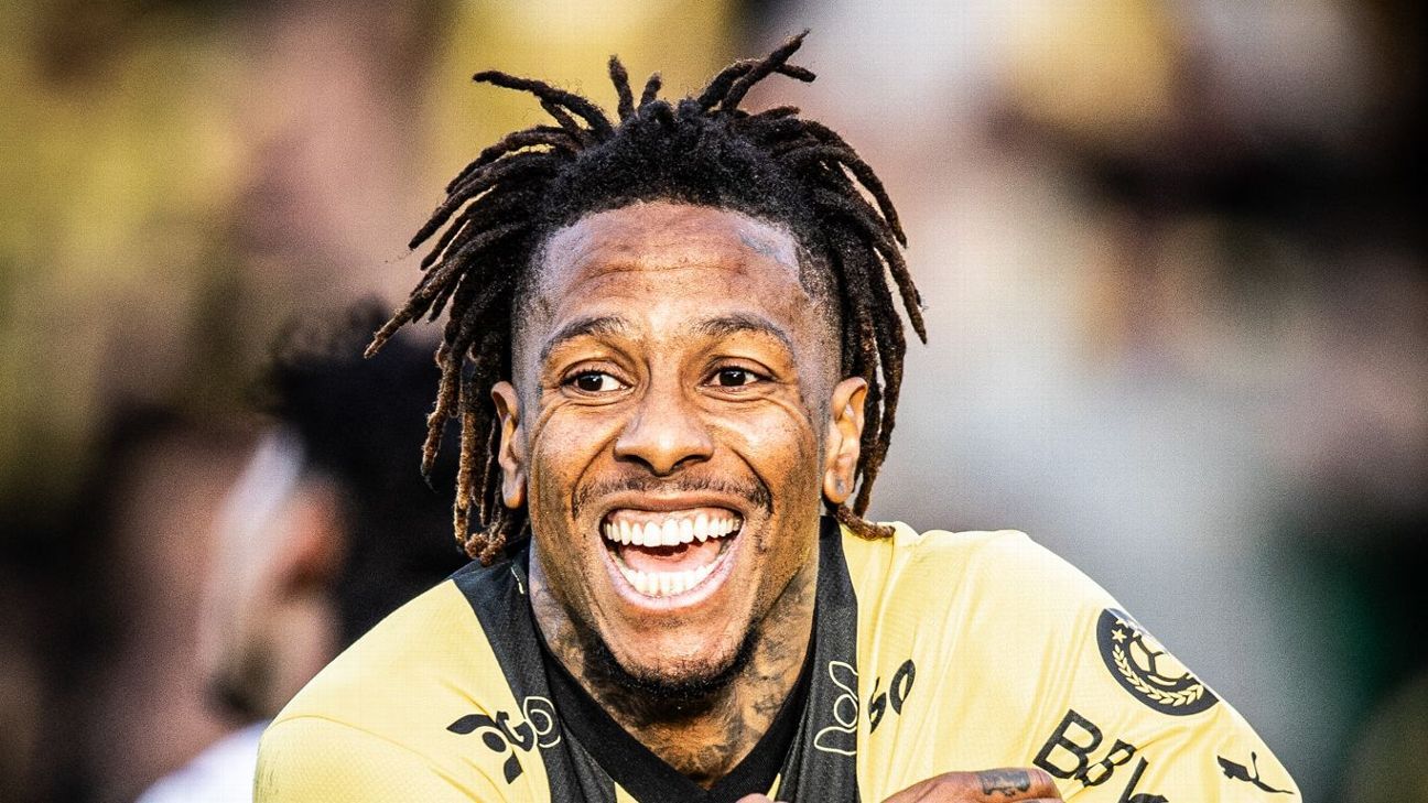 Abel Hernández vuelve en Peñarol tras casi dos meses de ausencia - ESPN
