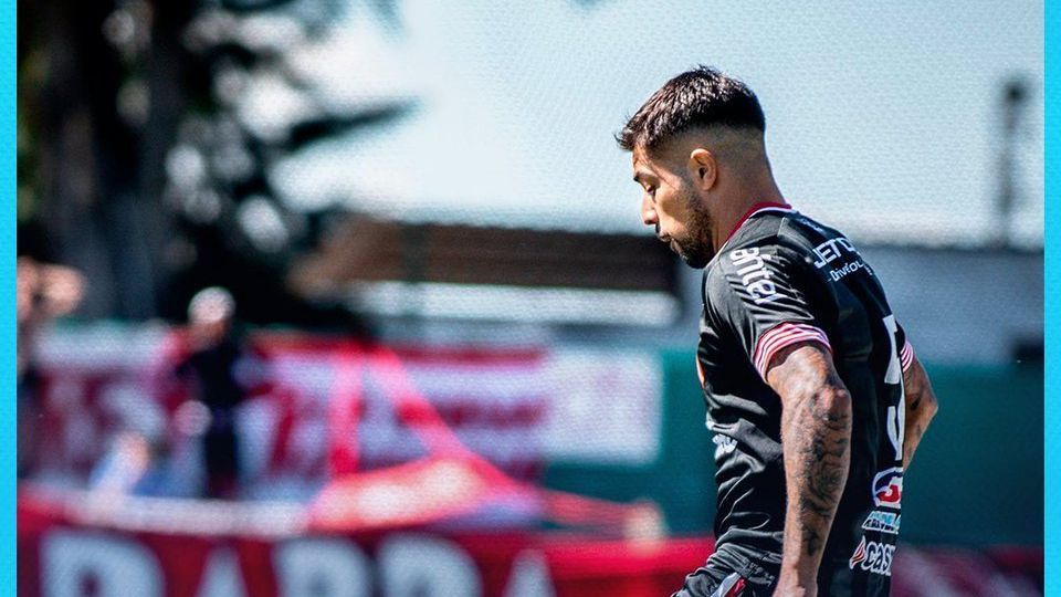 Una enorme actuación de Kevin Dawson no pudo evitar la derrota de Plaza ante River - ESPN