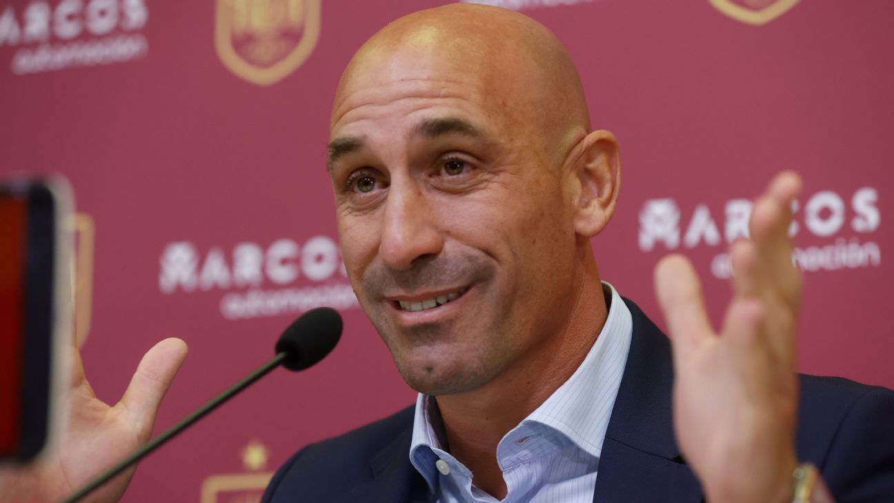 Rubiales negó que él u otros responsables de la RFEF coaccionasen a Jenni Hermoso - ESPN