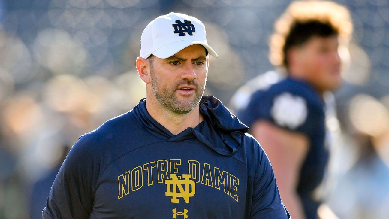 Troy hires Notre Dame OC Gerad Parker as head coach - ESPN