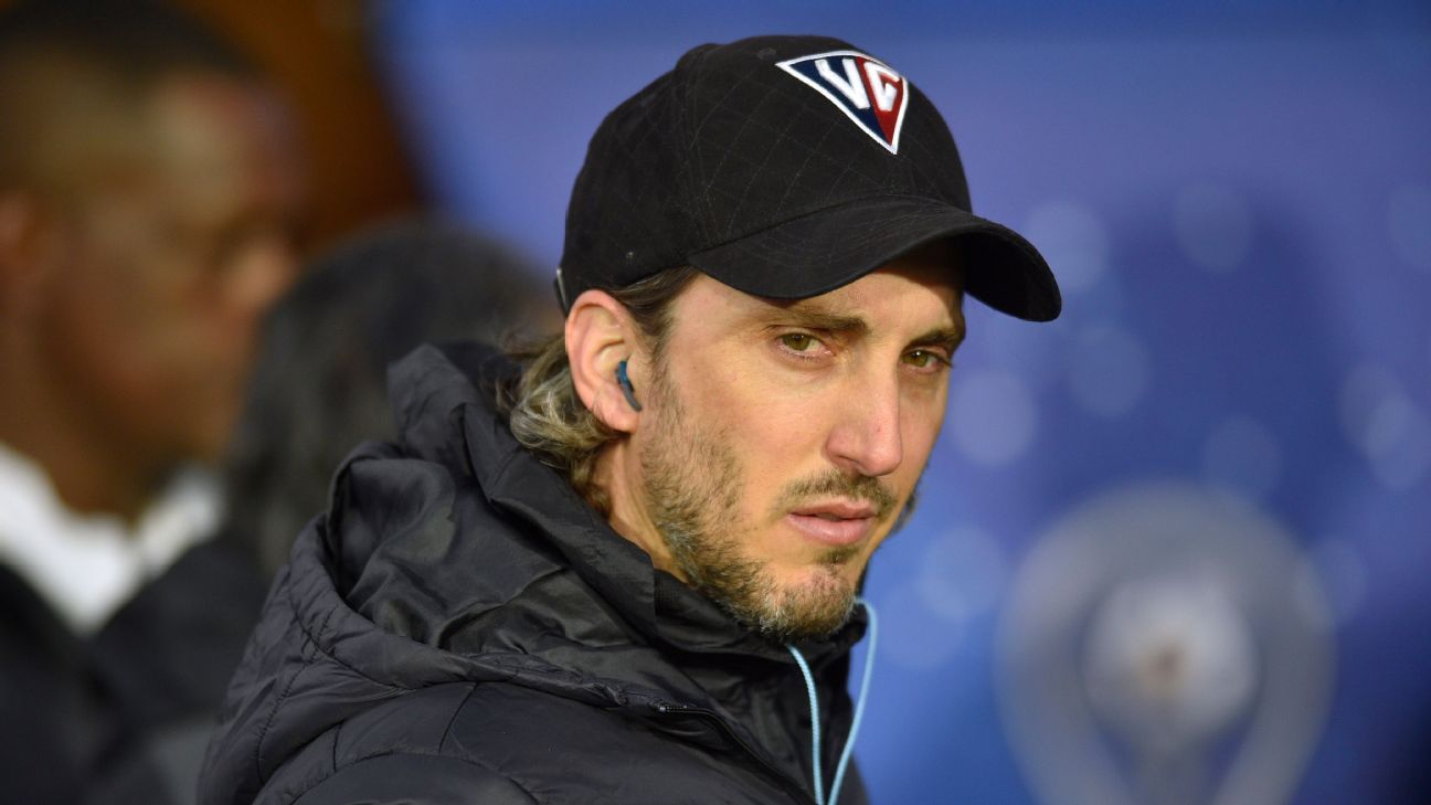 Liga de Quito seguirá su camino sin el entrenador Luis Zubeldía - ESPN