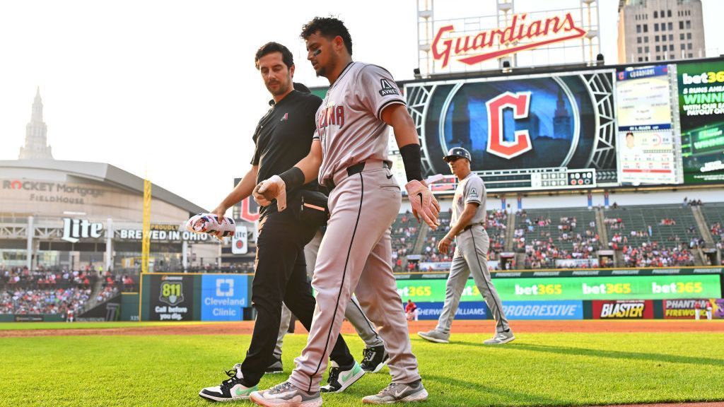 Diamondbacks catcher Moreno leaves Guardians game injured - ESPN