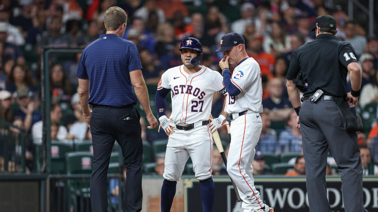 Astros' Altuve exits vs. Athletics with right side discomfort - ESPN