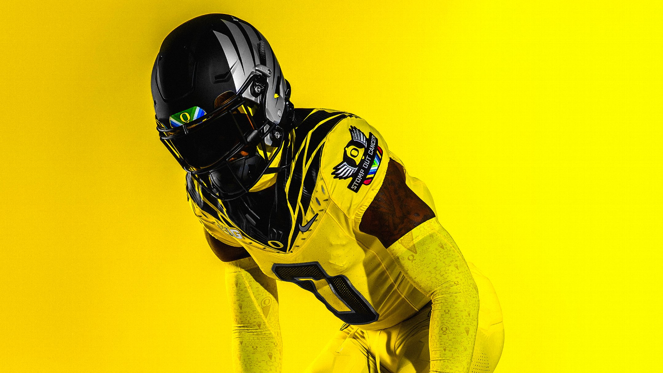 Oregon's 'Heroes' threads lead Week 6 of college football uniforms - ESPN