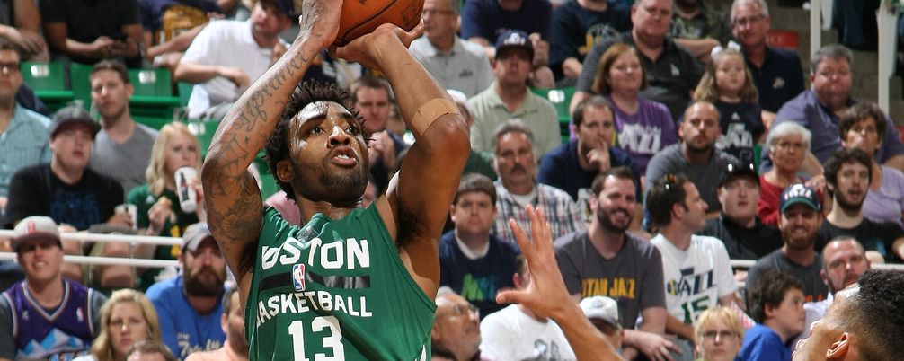 James Young hype train stalls leaving station Nba_g_young_b1_1296x518