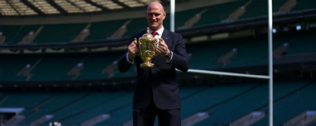 Lawrence Dallaglio with the Rugby World Cup