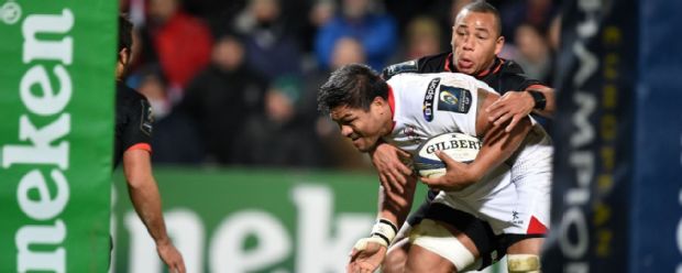 Nick Williams of Ulster goes over for a try