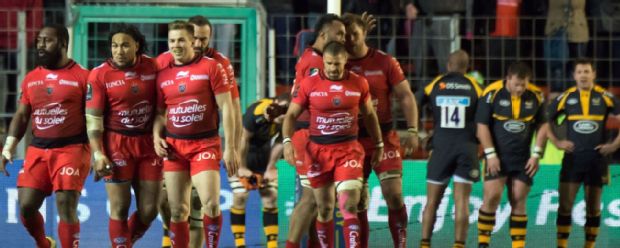 Toulon players celebrate Drew Mitchell's late try against Wasps