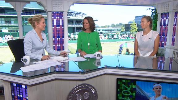 New mum Azarenka marches on as Murray, Nadal wait at Wimbledon