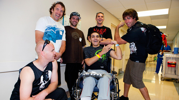 While in Puerto Rico for a Metal Mulisha exhibition, Kargola and his teammates paid a visit to the local hospital, hooking fans up with swag and bringing a smile to everyone's face.