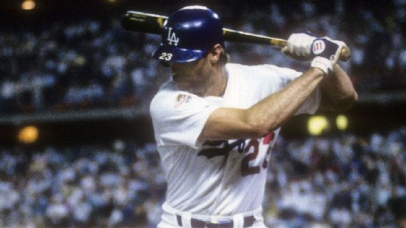 Kirk Gibson Hits Home Run in 1988 World Series Game 1 Baseball Card