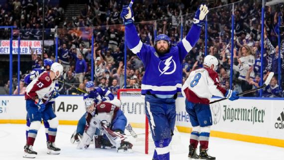 The Exciting Pat Maroon Saga - St. Louis Game Time
