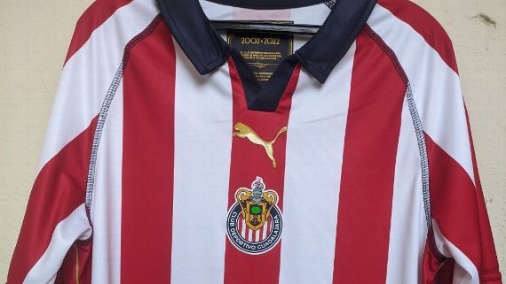 Se filtra posible jersey conmemorativo de Chivas