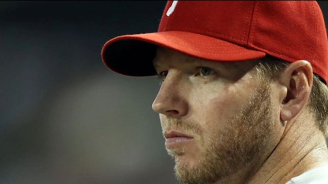 Philadelphia Phillies retire Roy Halladay's No. 34 jersey in tribute to  late ace - ESPN