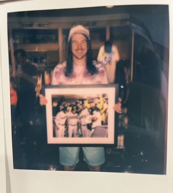 Padres Polaroid: New tradition marks home run with a photo