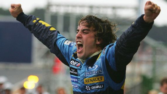 Fernando Alonso celebra o seu primeiro título de F1 em 2005