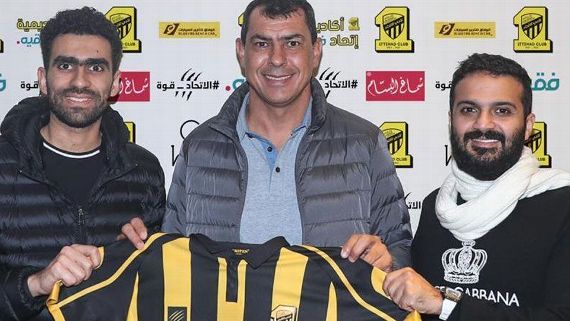 Carille acerta retorno à Arábia Saudita e treinará time de Romarinho