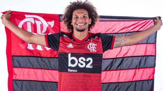 Empresário de Arão responde sobre Benfica e crava condição para deixar o Fla