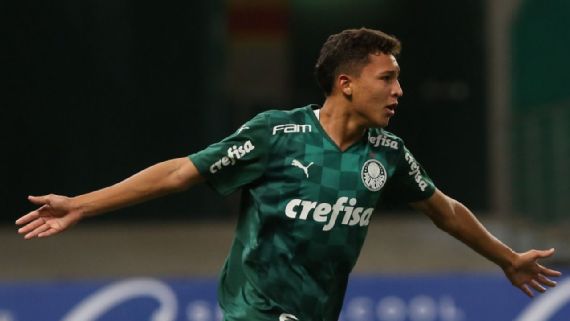 Jogador da base palmeirense ganha elogio de jornais na Europa