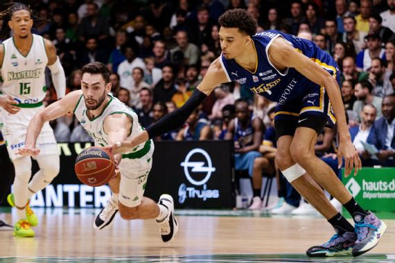 r1176855_2999x1999cc.jpg&w=570&format=jp