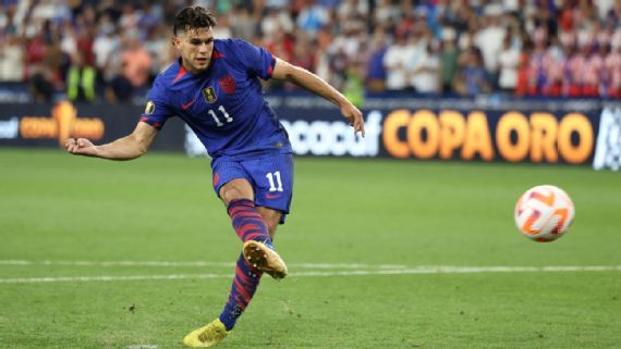 <strong>Marko Mitrovic no incluyó en su lista de convocados a Cade Cowell. Foto: USSF </strong>   