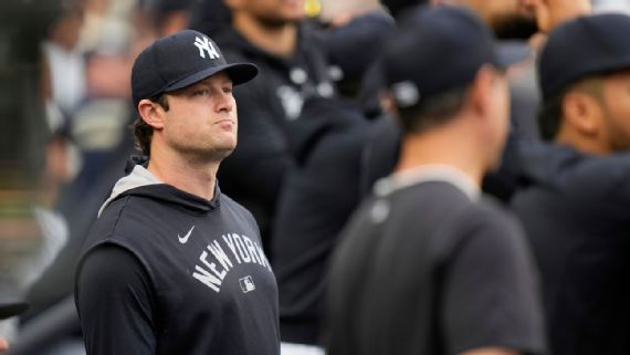 Gerrit Cole pitching​ for the Yankees