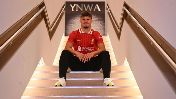 Milos Kerkez in Liverpool kit