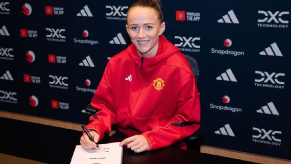 Lea Schüller will help Man United's squad depth a lot.