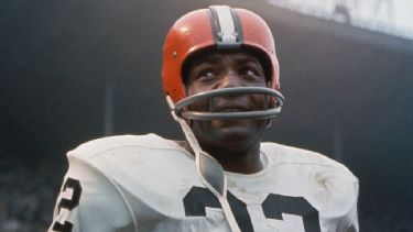 Deacon Jones, 74; considered prototypical defensive end - The