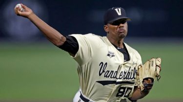 Rocker saves Vandy's year with no-hitter, 19 K's - ESPN