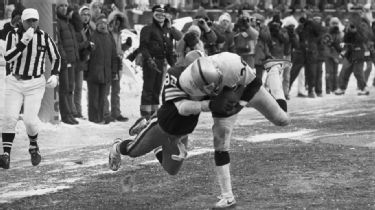 Thrilling Moments: Red Right 88 crushes Browns during 1980 AFC