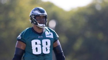 Philadelphia Eagles Jordan Mailata tough love helping Australian thrive in  NFL - ESPN