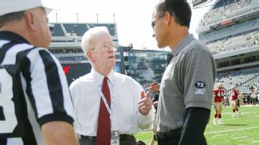 Art McNally, the pioneering referee who introduced instant replay