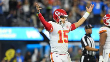 Chiefs and Raiders Tied in AFC West Standings - BVM Sports