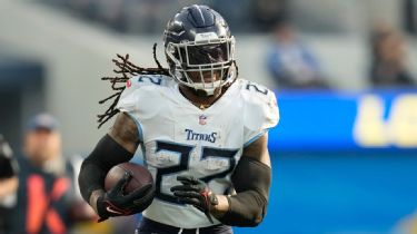 Dallas Cowboys vs. Tennessee Titans betting odds for NFL Week 17 game