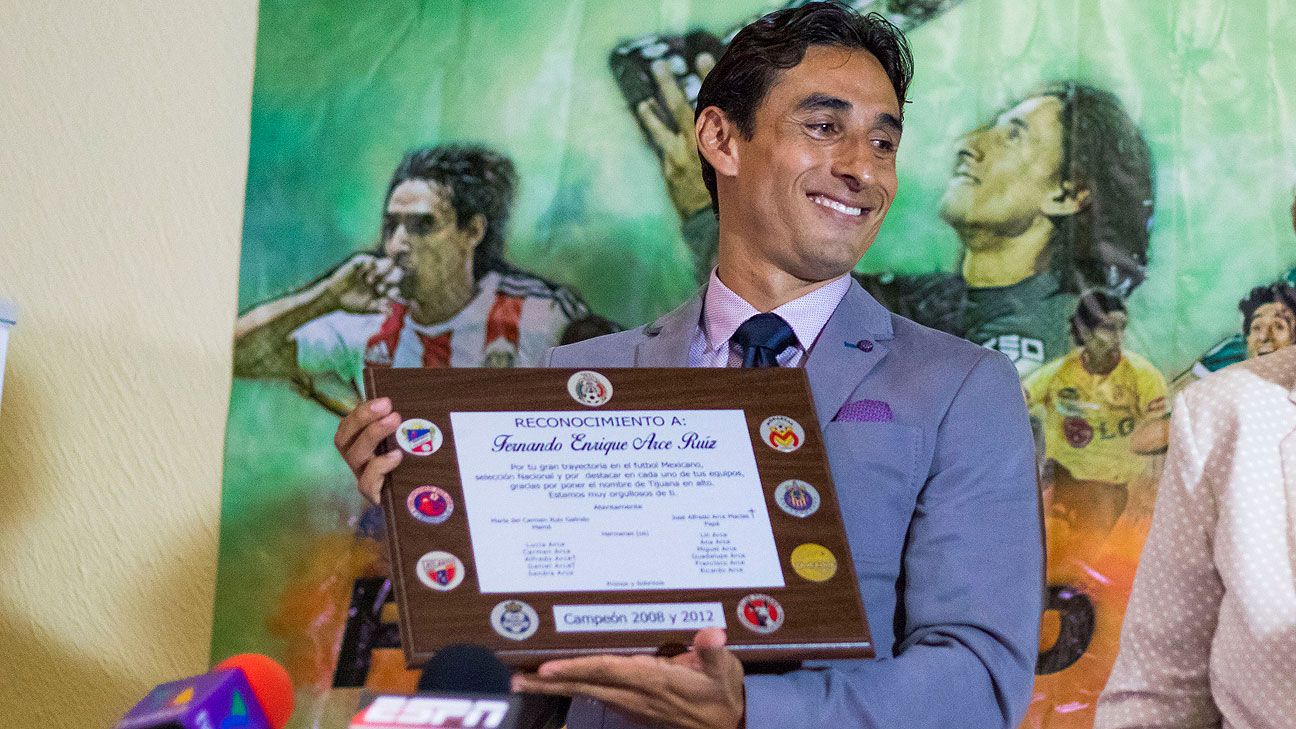 Fernando Arce anunció su retiro