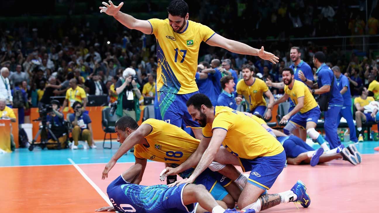 Brasil conquista su tercer oro olímpico en el voleibol masculino Brasil conquista su tercer oro olímpico en el voleibol masculino