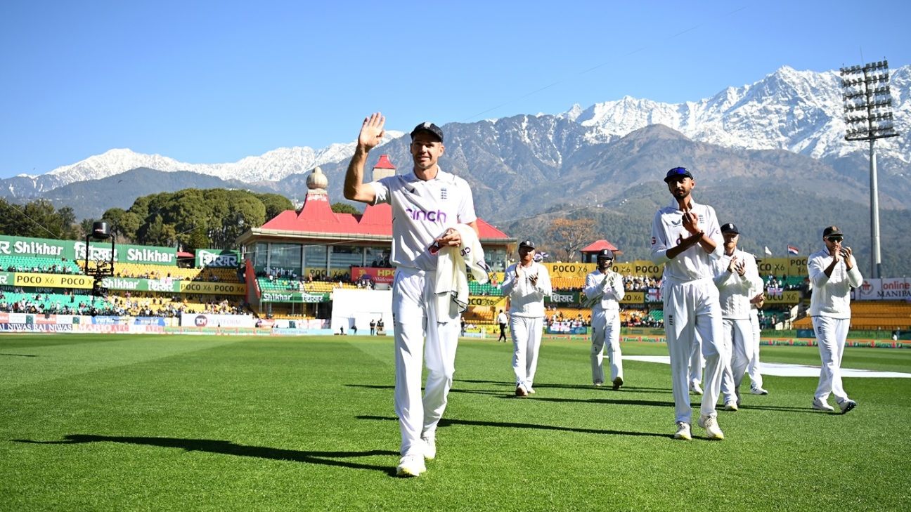 England\'s Jimmy Anderson Becomes the First Seamer to Claim 700 Test Wickets