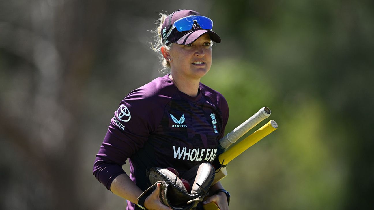 'I'm just Coach' - Sarah Taylor on building cricket's next generation of men and women