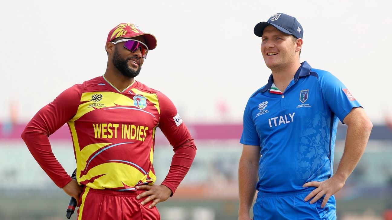 Italy ask West Indies to bat in Holder's 300th international game