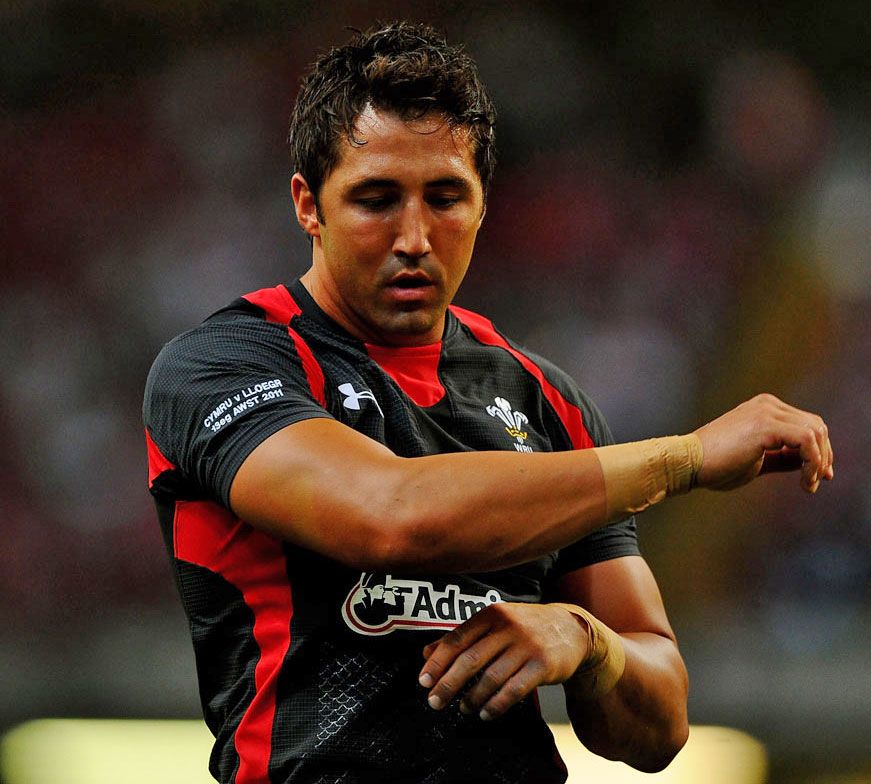 warren-gatland-names-gavin-henson-in-six-nations-squad