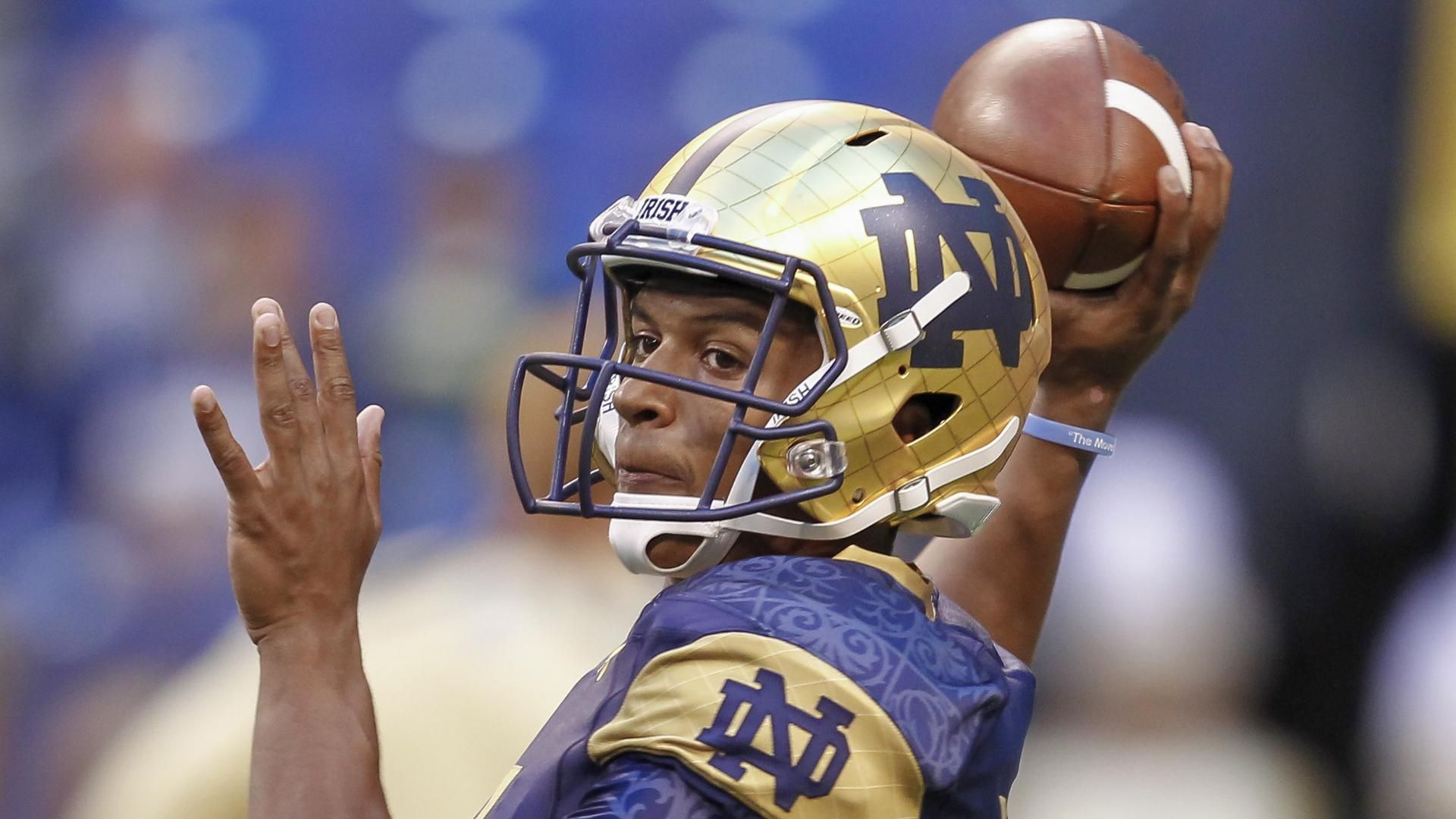 Notre Dame Football: The Case for DeShone Kizer