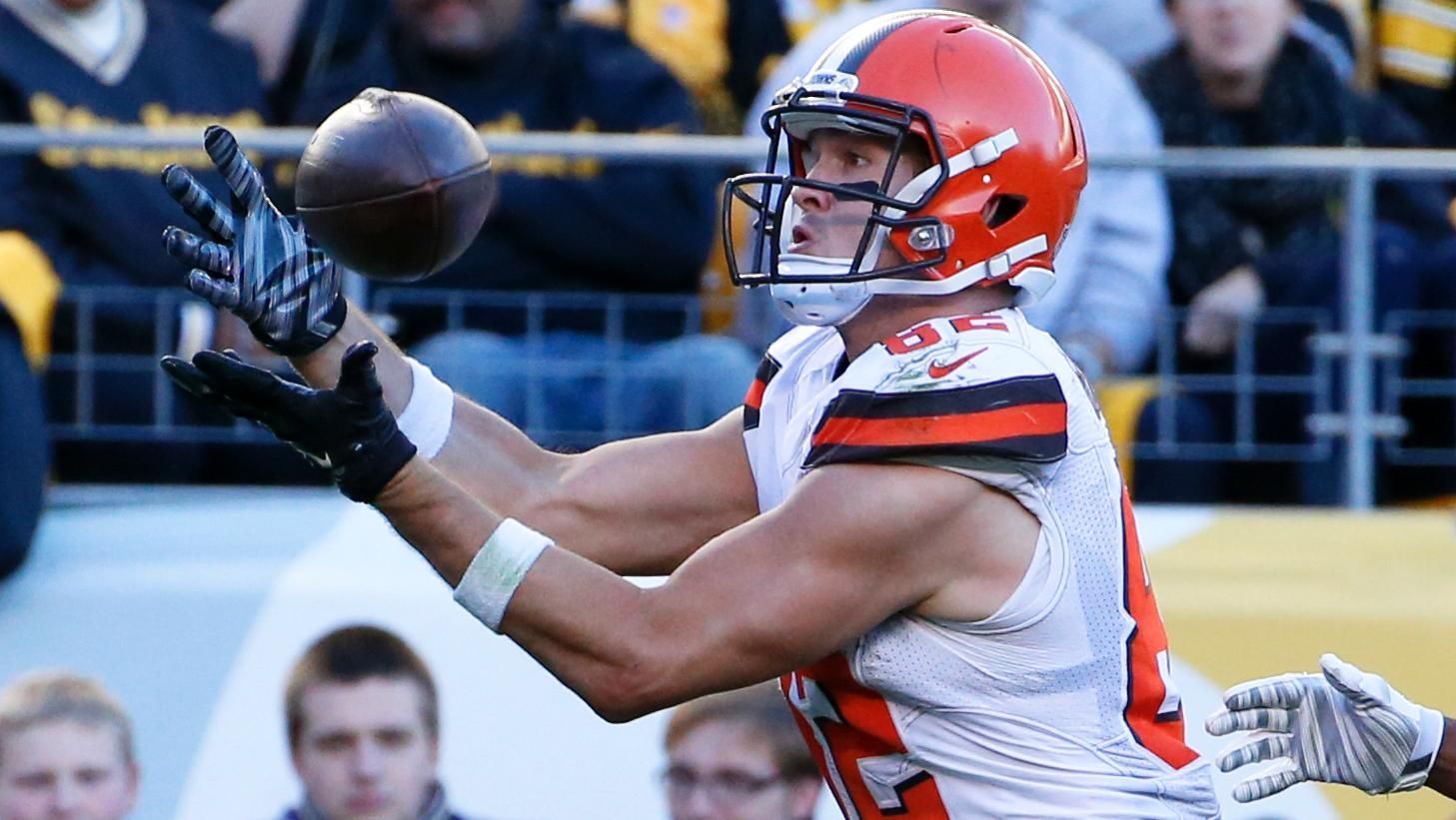 Gary Barnidge of Cleveland Browns signs contract extension - ESPN