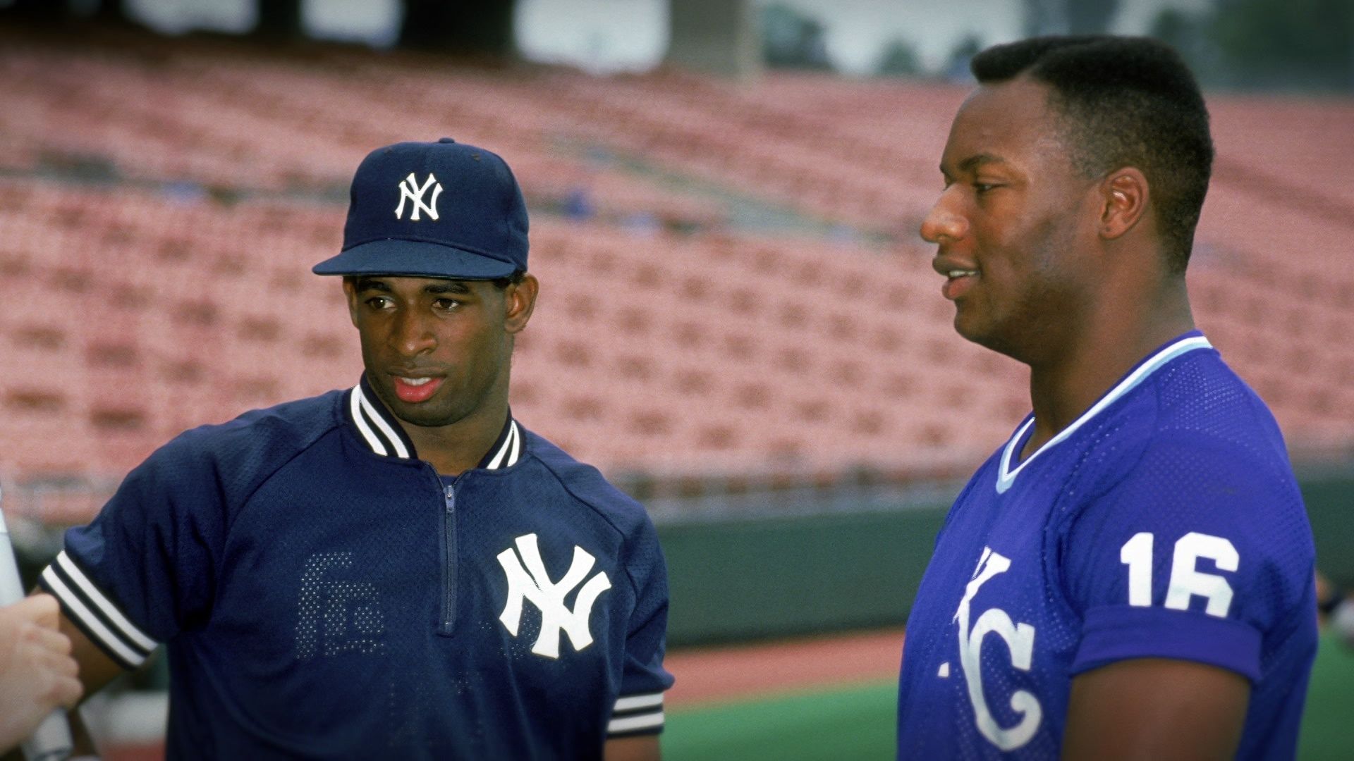 Bo Jackson Deion Sanders Combine For Four Home Runs 30 Years Ago Bo Jackson Deion Sanders Combine For Four Home Runs 30 Years Ago