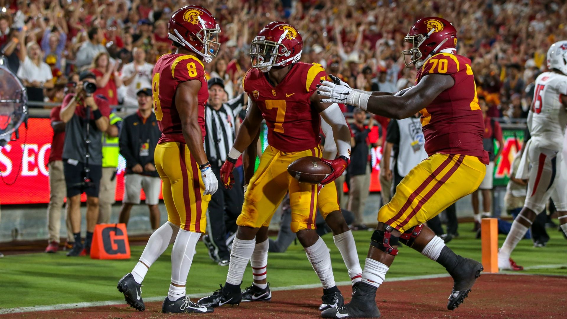 USC holds on to beat Fresno State at the Coliseum - ESPN Video