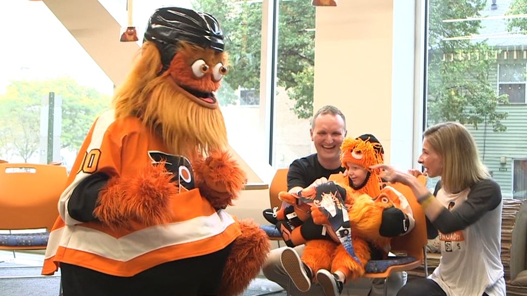 Fan-made female version of Flyers mascot is disturbingly funny