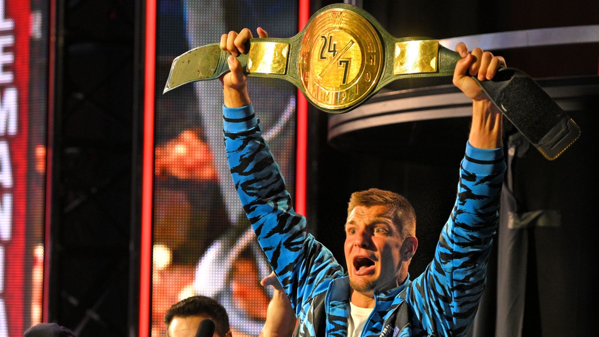 Gronk Wins 24 7 Title Runs Away With Belt Espn Video